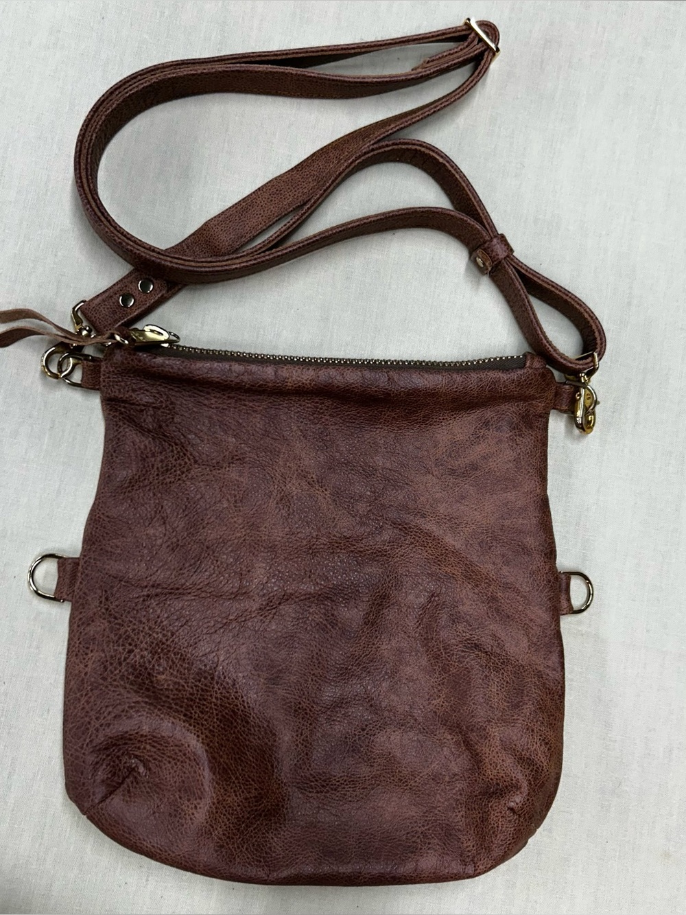 Daylin Skye Leather Crossbody